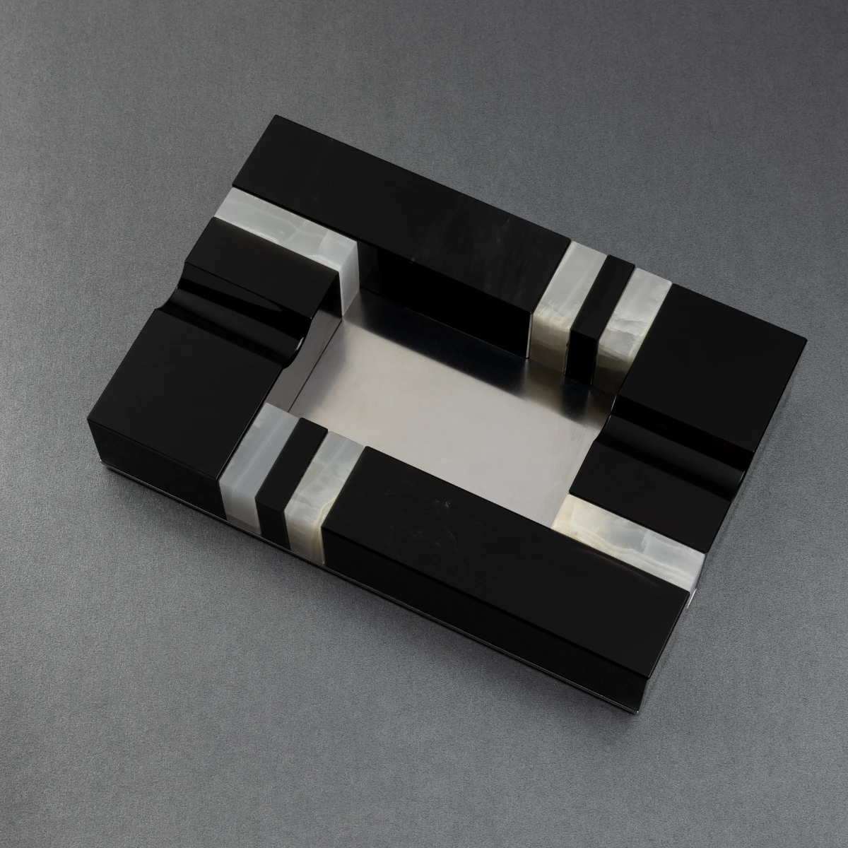 Black & White ashtray — steel inlays between obsidian and onyx